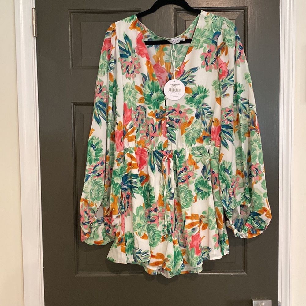 Petal & Pup Lily Romper / Green Floral - Picture 6 of 8